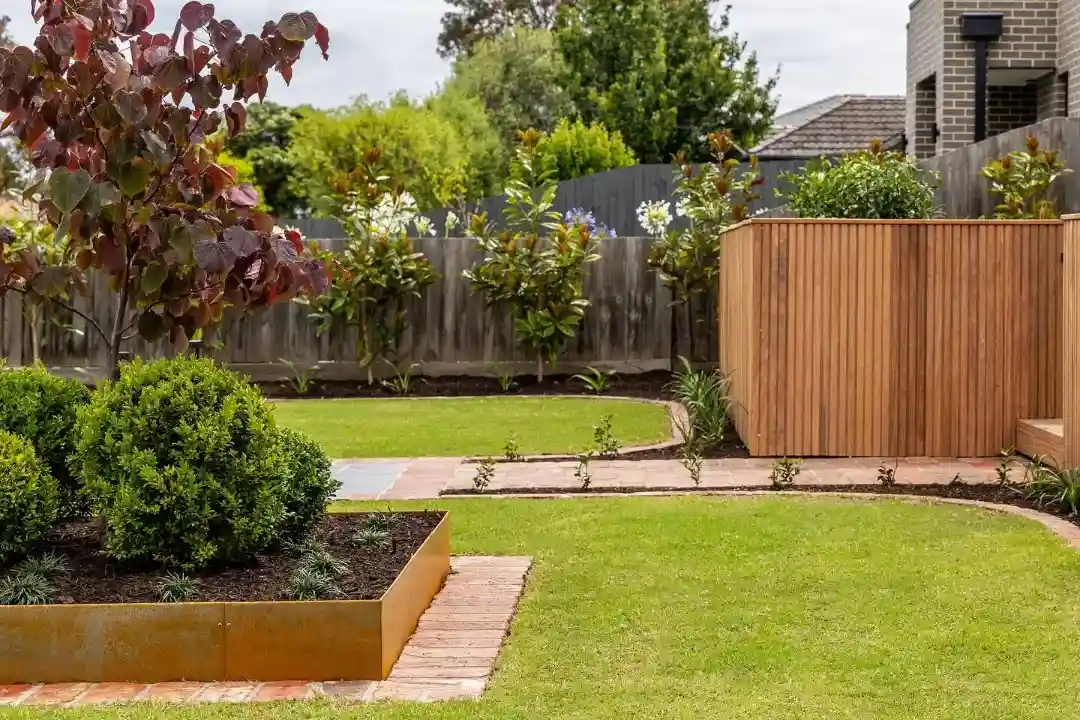 Decking Mentone